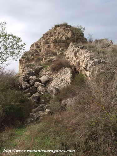 DERRUMBES ENTORNO A LA TORRE